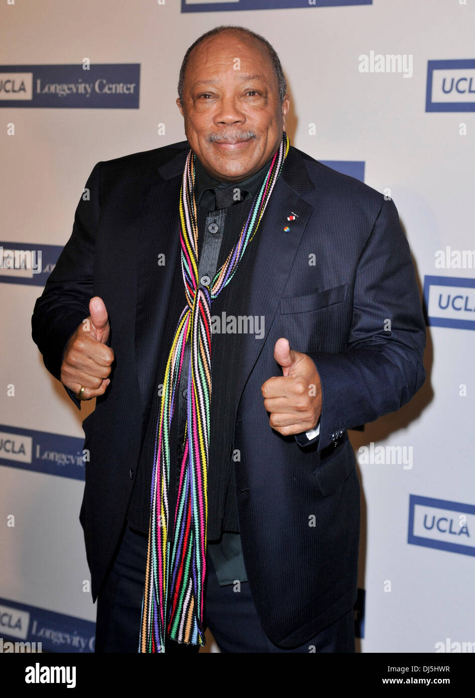 Quincy Jones 2012 Icona UCLA Awards - gli arrivi presso il Beverly Hills Hotel di Los Angeles, California - 06.06.12 Foto Stock