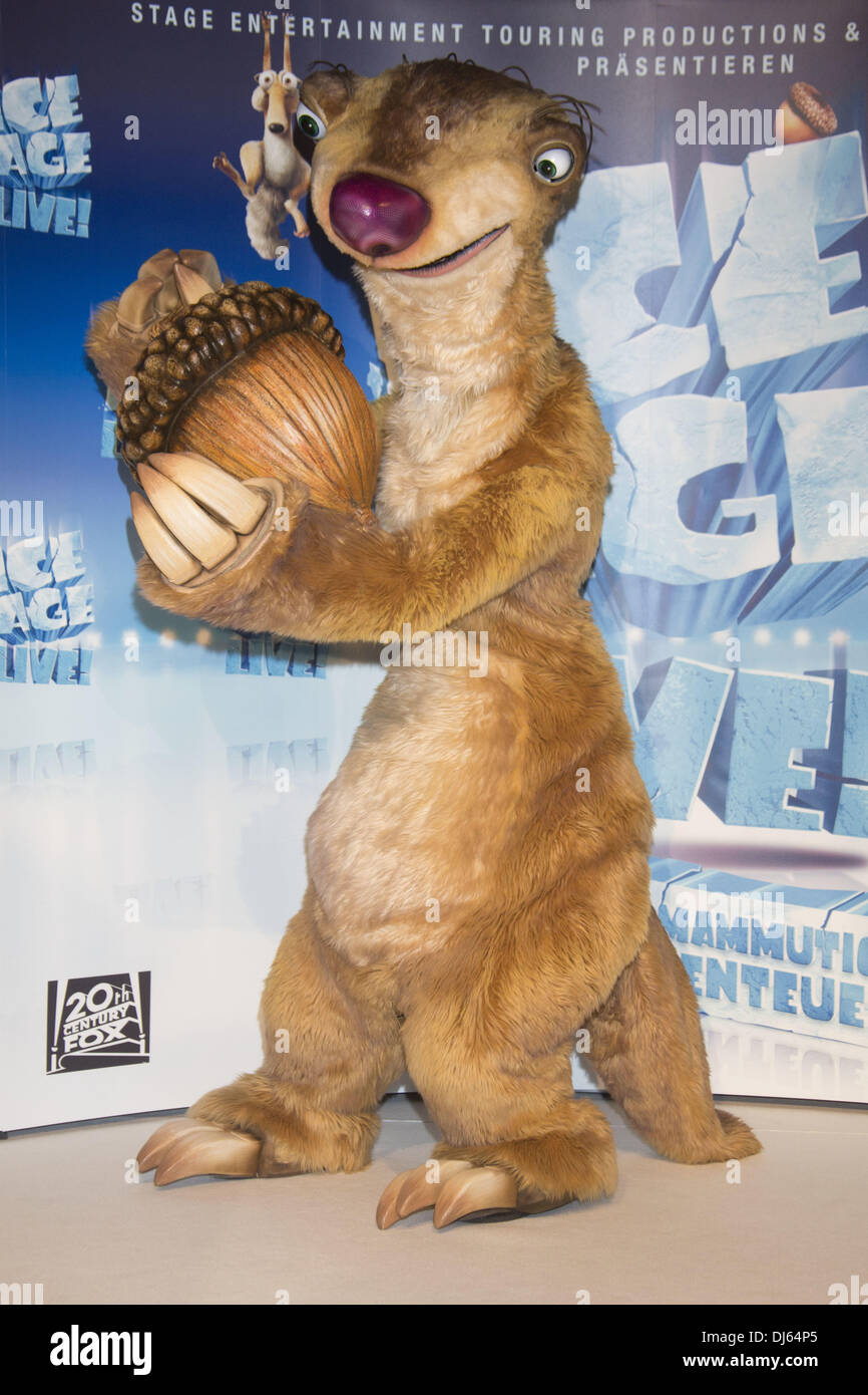 Sid alla conferenza stampa per il SID del primo spettacolo 'Ice Age Live! Ein Abenteuer Mammutiges' al teatro Kehrwieder. Amburgo, Germania - 05.09.2012 Foto Stock