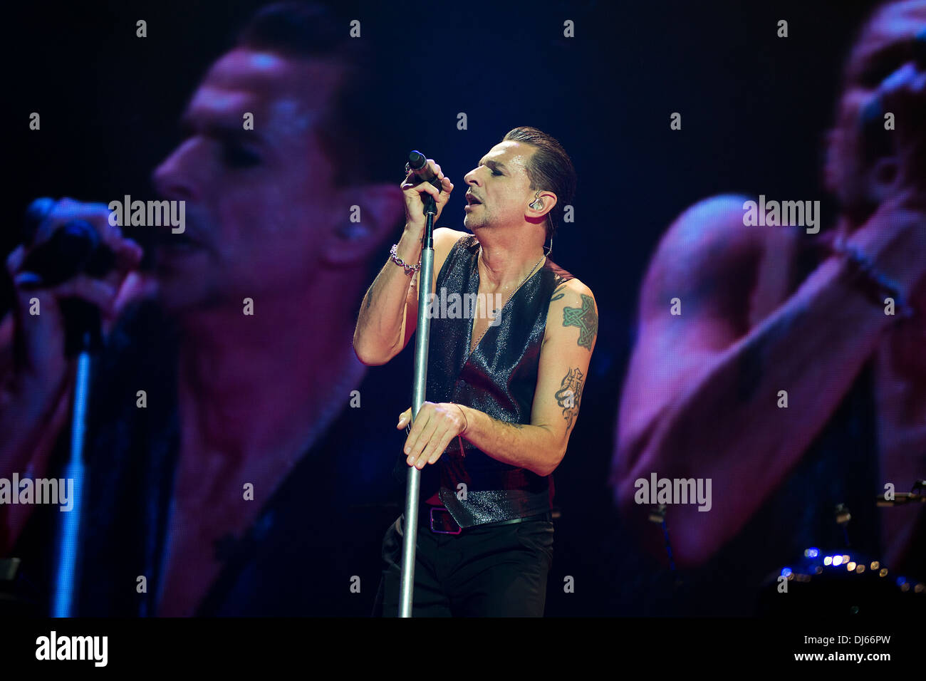 Dave Gahan dei Depeche Mode alla O2 Arena, Londra, Inghilterra Foto Stock