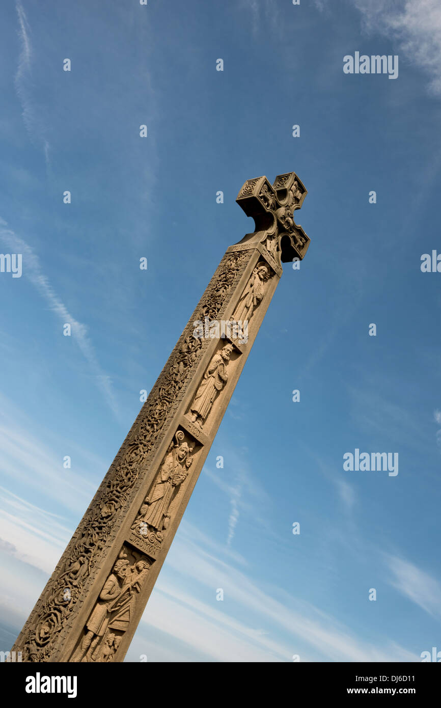 Ornati in croce al cimitero di Whitby Foto Stock