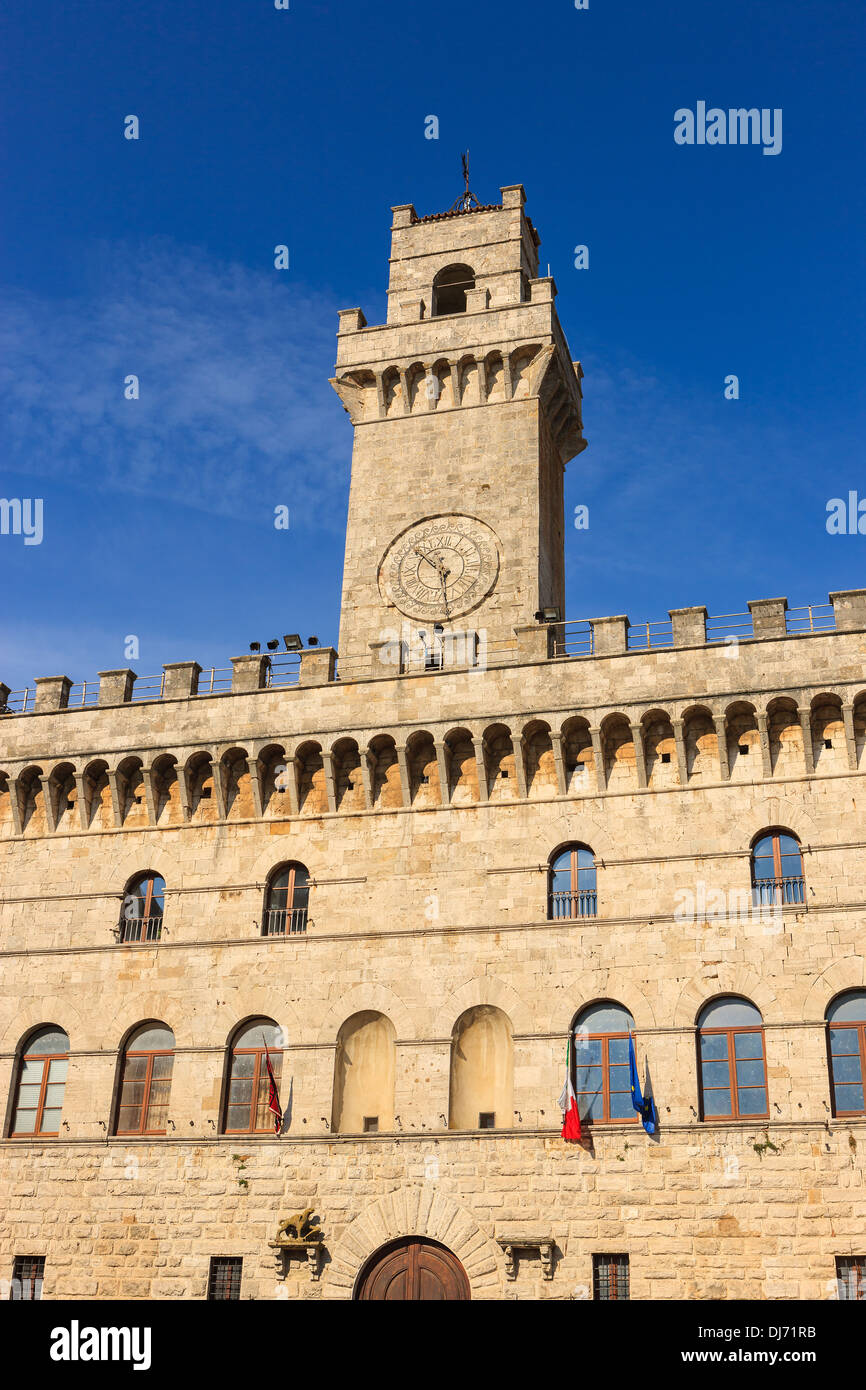 Il Montepulciano è una medievale e rinascimentale, la città di collina e comune in provincia di Siena in Toscana meridionale, Italia Foto Stock