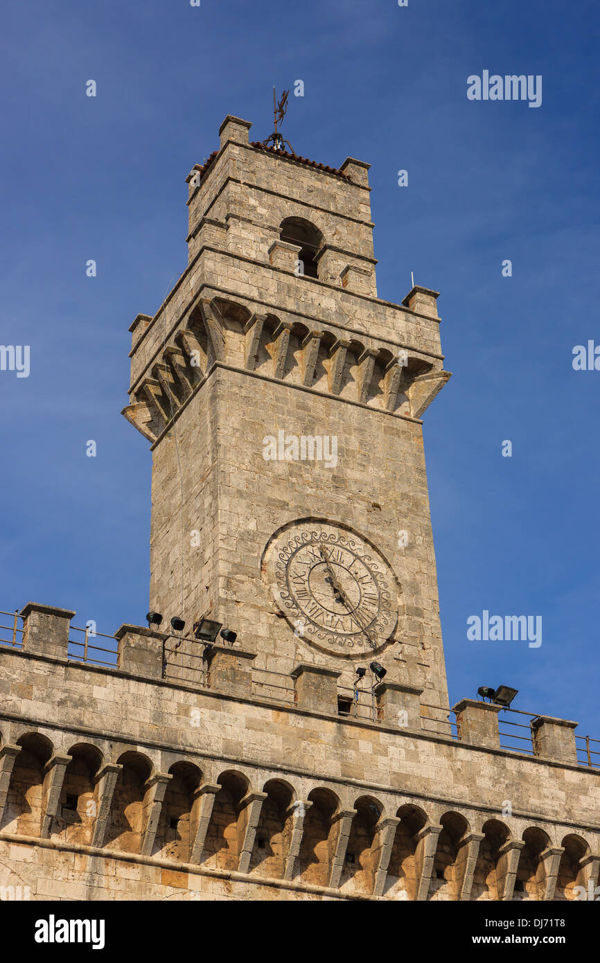 Il Montepulciano è una medievale e rinascimentale, la città di collina e comune in provincia di Siena in Toscana meridionale, Italia Foto Stock