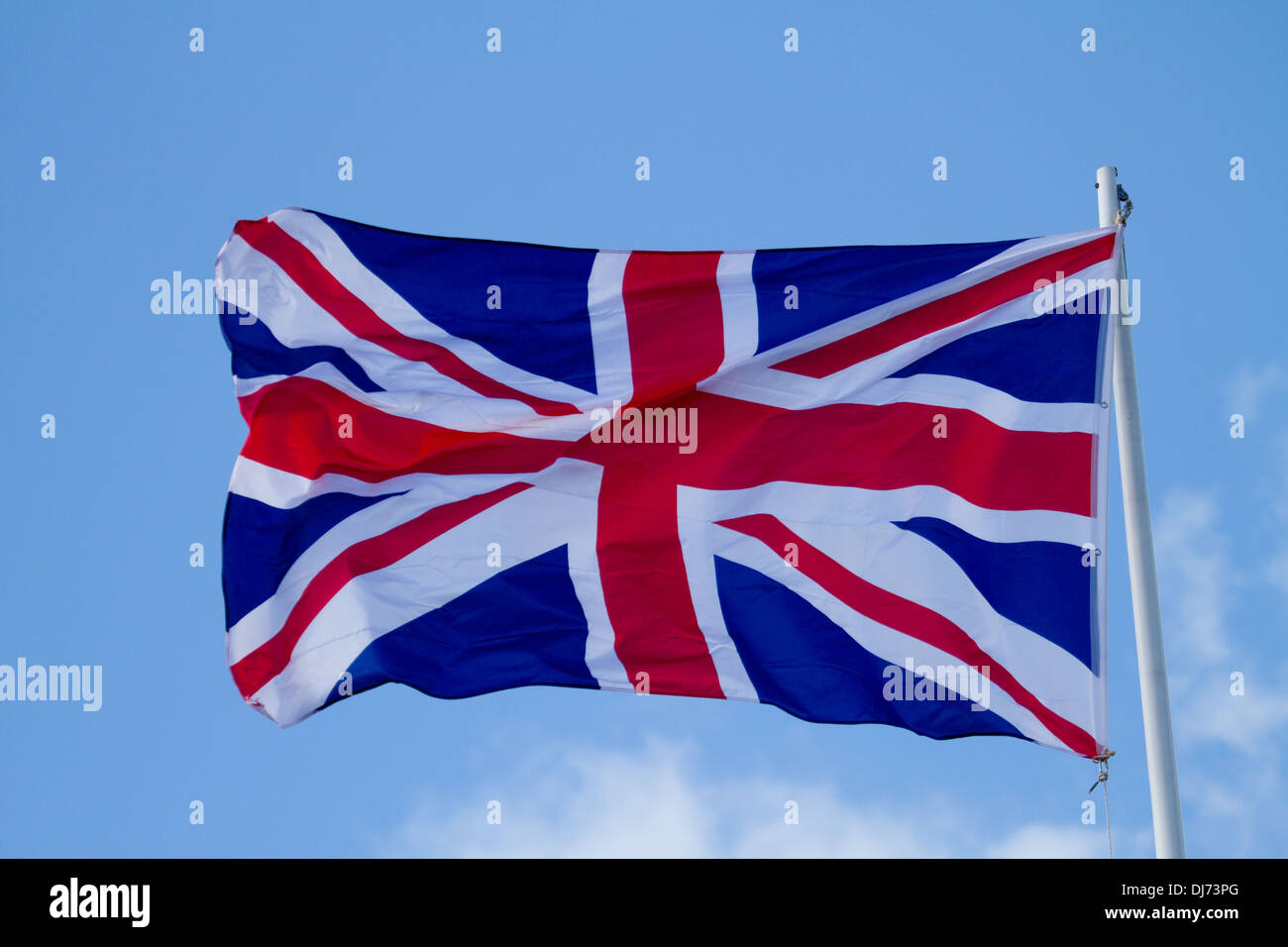 Union Jack in volo da un pennone Foto Stock