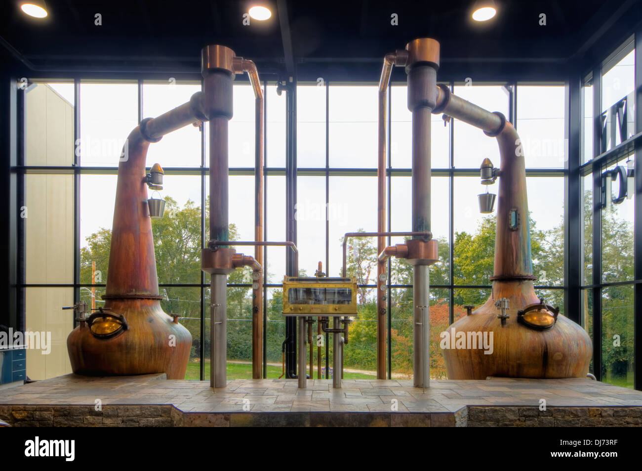 Pentola di Rame alambicchi a Città Distillerey filiale in Lexington, Kentucky Foto Stock