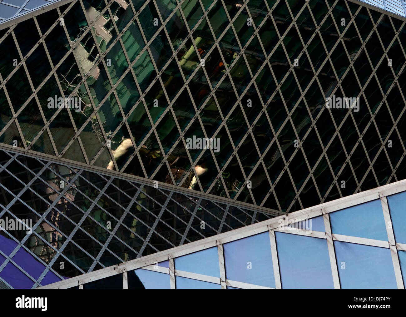 WA07424-00...WASHINGTON - ramo principale della Biblioteca Pubblica di Seattle sul 4° Avenue a Seattle. Foto Stock