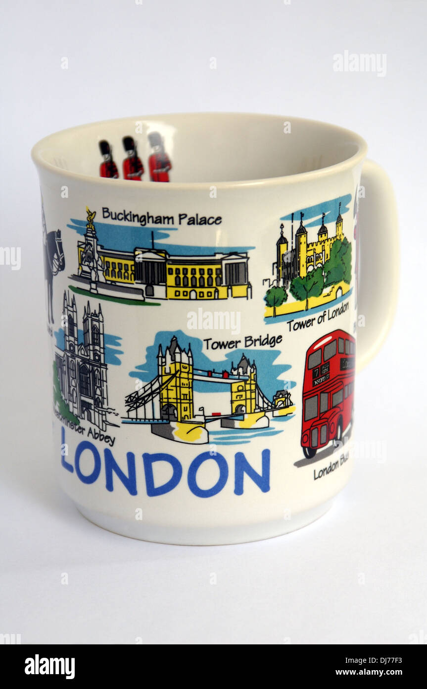 Souvenir turistici che mostra i punti di riferimento di Londra REGNO UNITO Inghilterra Foto Stock