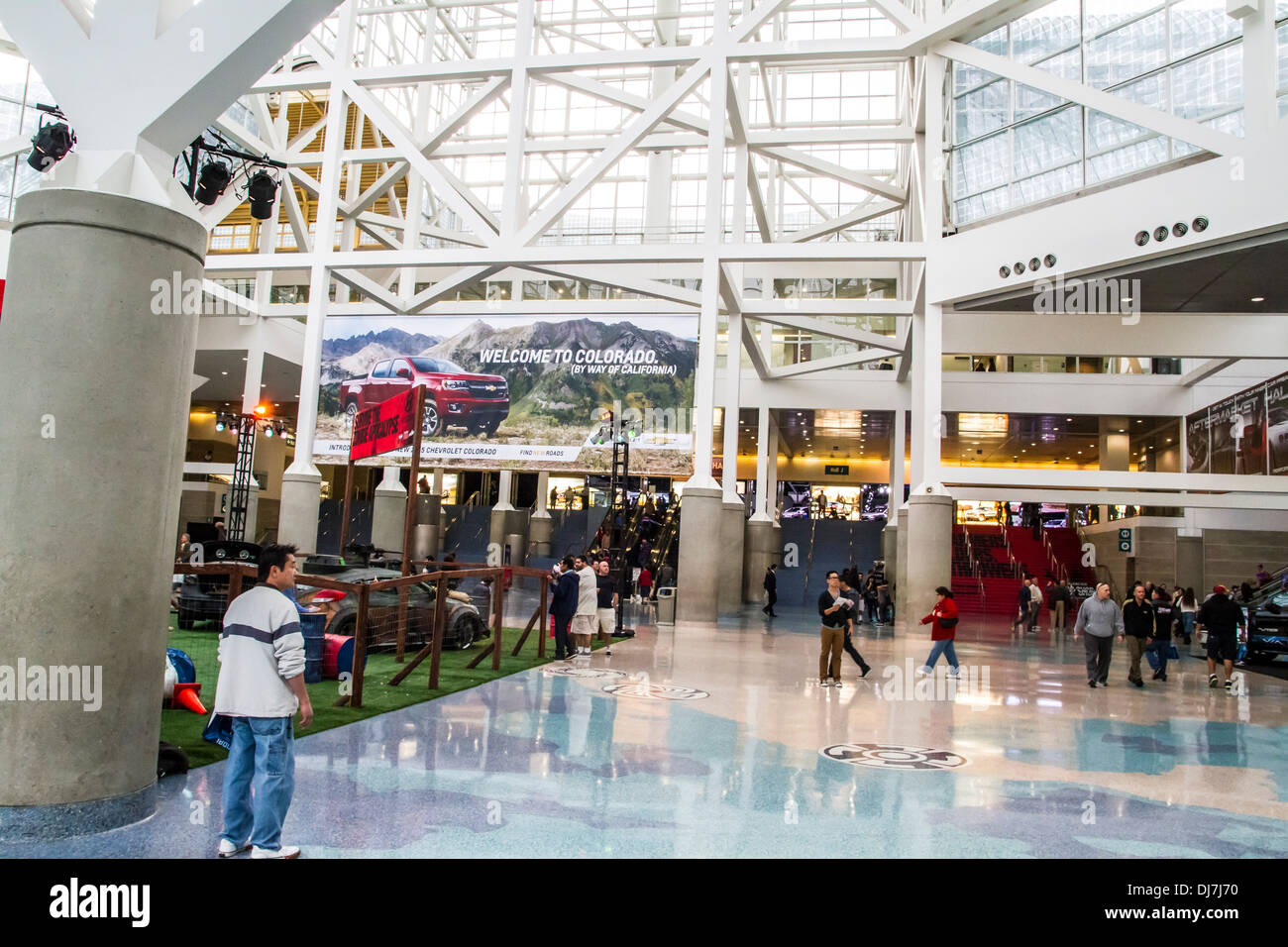 La Hyundai Zombie Apocalypse display del veicolo al 2013 Los Angeles International Auto Show Foto Stock