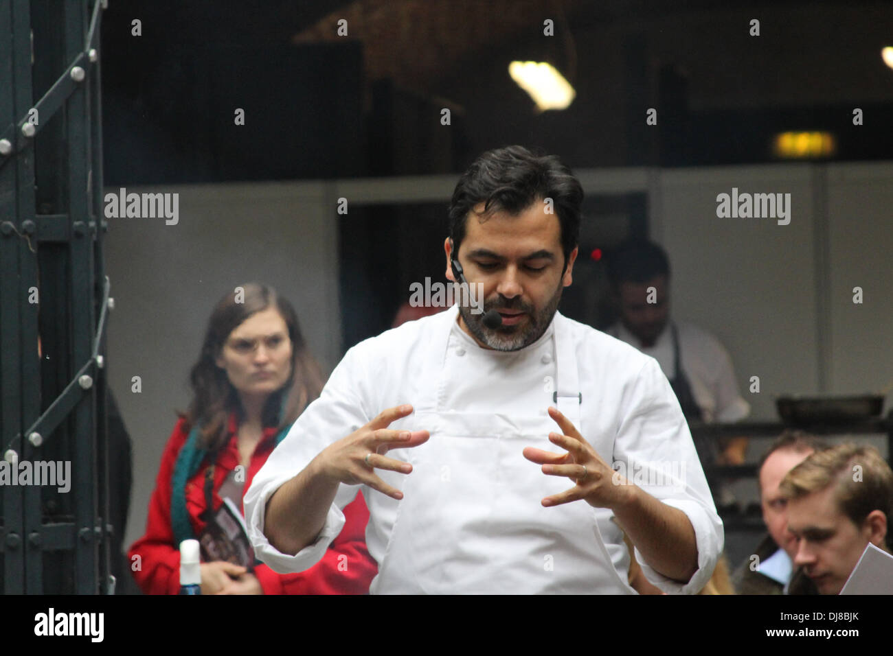 Londra, Regno Unito. 24 Novembre, 2013. Il gusto del Natale è l'evento culinario della stagione festiva Credito: Ashok Saxena/Alamy Live News Foto Stock