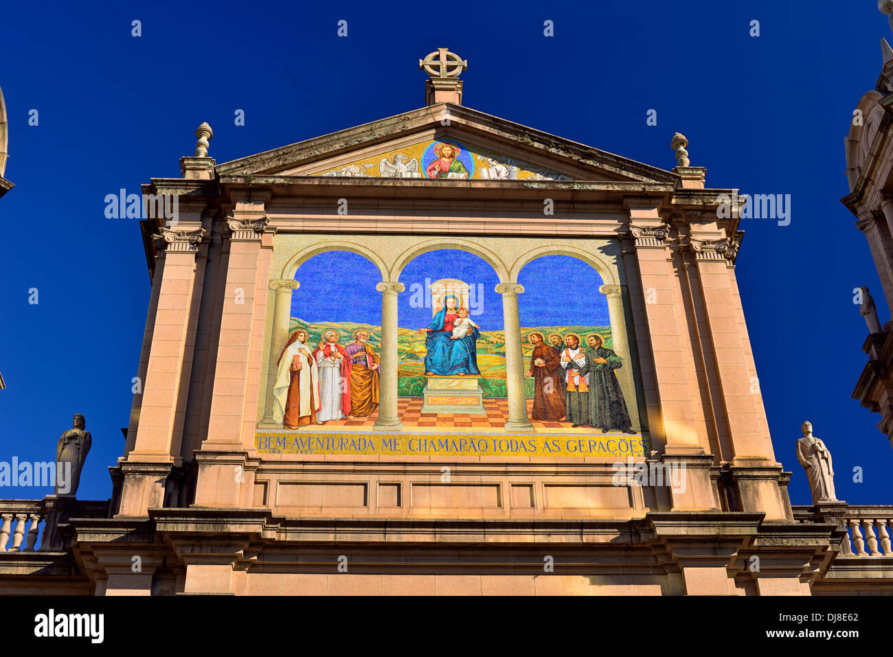 Il Brasile, Porto Alegre: dipinto esterno della Cattedrale di Nostra Signora Madre di Dio Foto Stock