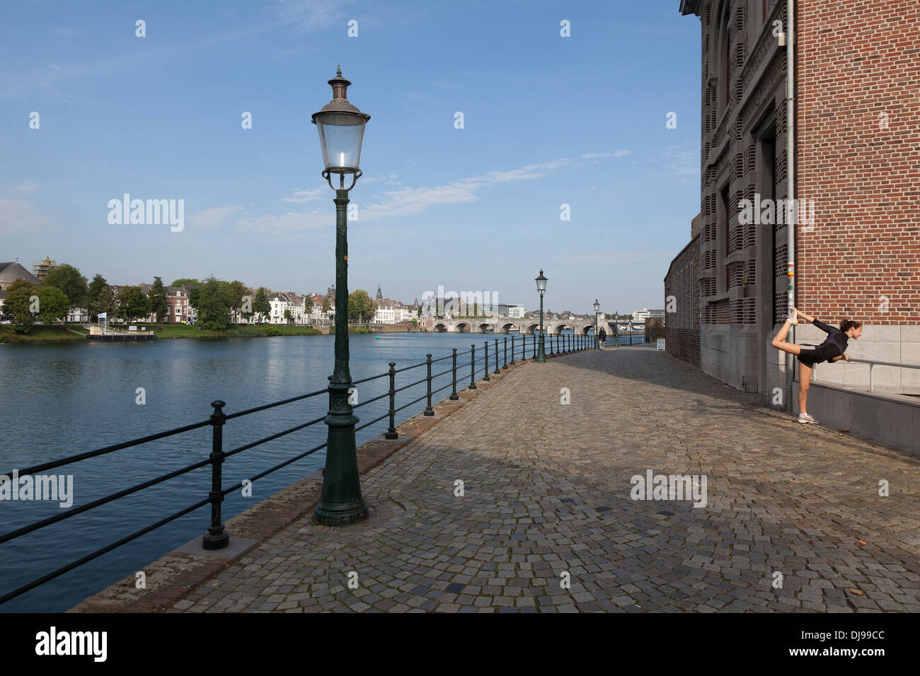 Riverside della Mosa, Maastricht, Paesi Bassi Foto Stock