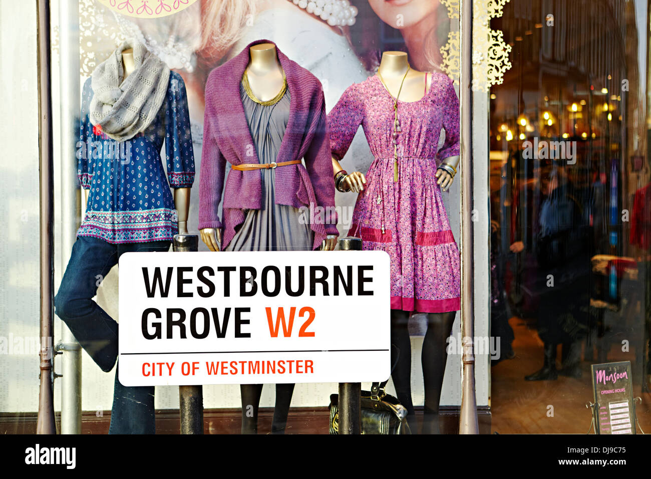 Westbourne Grove, Londra, Inghilterra, Regno Unito, inverno, Shopping Foto Stock