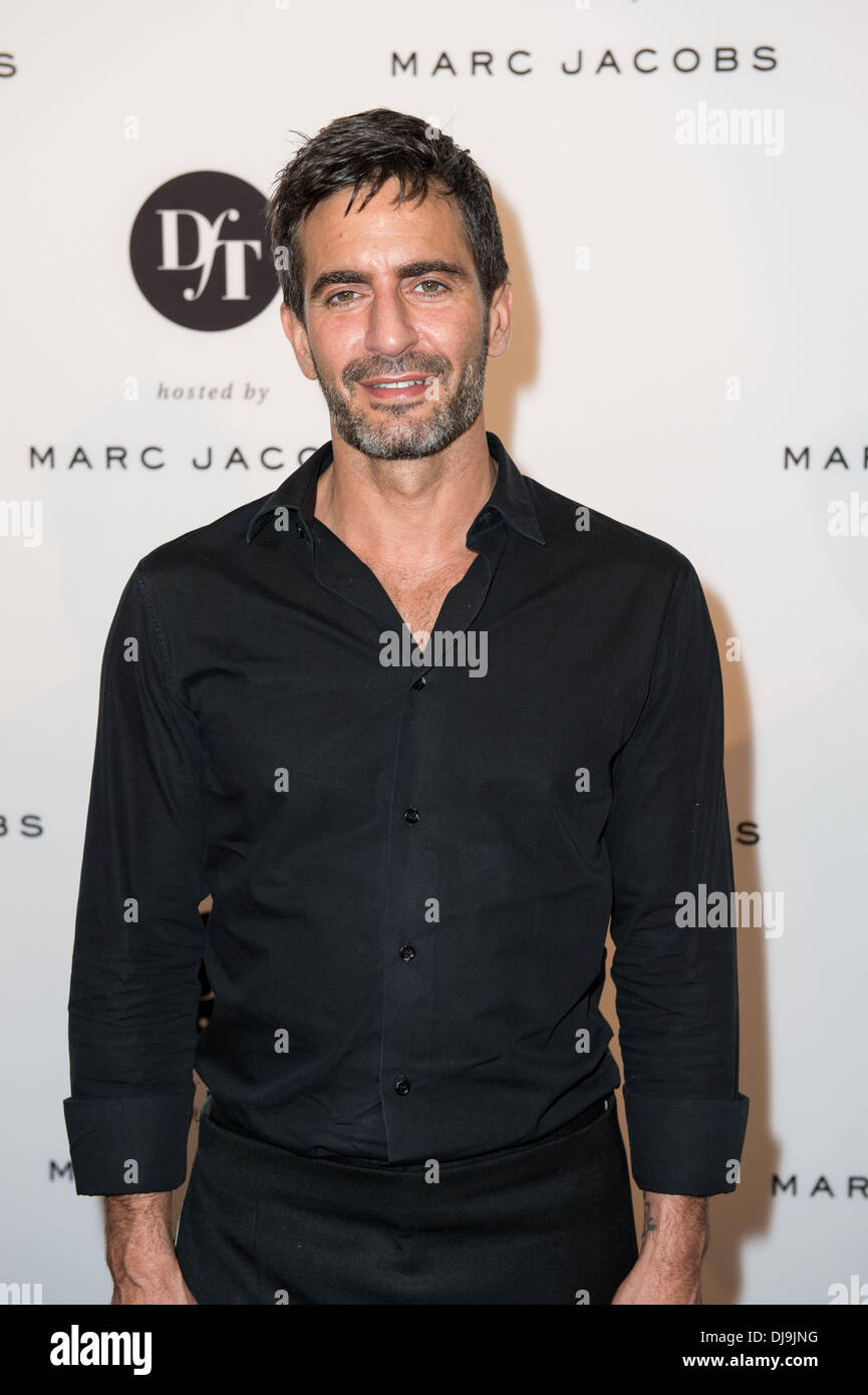 Marc Jacobs al cocktail per l'apertura della mostra fotografica "designer per domani - Approfondimenti e prospettive" in Peek & Cloppenburg Weltstadthaus. Berlino, Germania - 03.05.2012 Foto Stock
