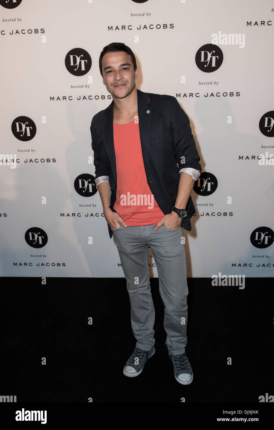 Kostja Ullmann al cocktail per l'apertura della mostra fotografica "designer per domani - Approfondimenti e prospettive" in Peek & Cloppenburg Weltstadthaus. Berlino, Germania - 03.05.2012 Foto Stock