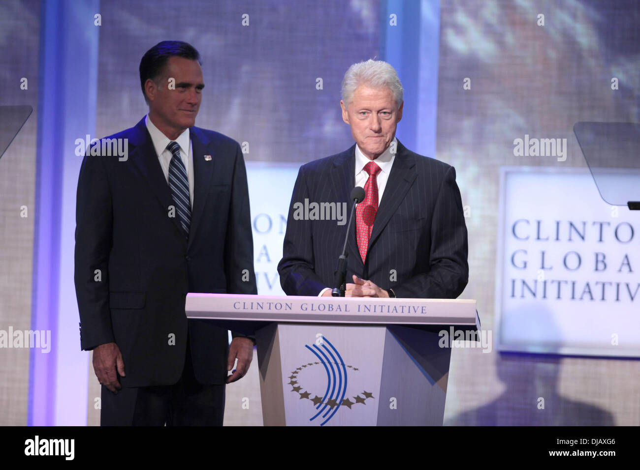 Mitt Romney, ex Presidente Bill Clinton iniziativa globale Riunione annuale tenutasi presso lo Sheraton Hotel di New York City, Stati Uniti d'America - 25.09.12 Foto Stock