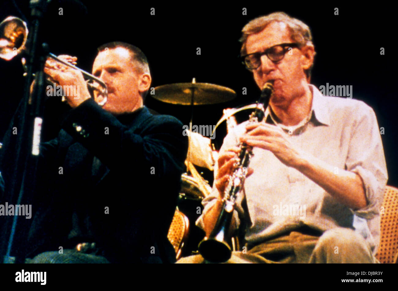 WILD MAN BLUES (1997) SIMON WETTENHALL, WOODY ALLEN, BARBARA KOPPLE (DIR) WMBS 002 COLLEZIONE MOVIESTORE LTD Foto Stock