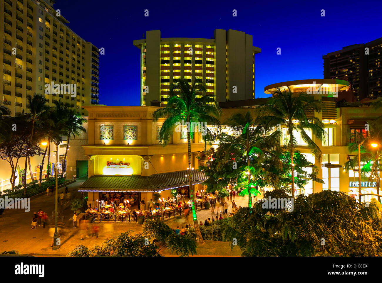 Il Royal Hawaiian Shopping Center, Waikiki, Oahu, Hawaii Foto Stock