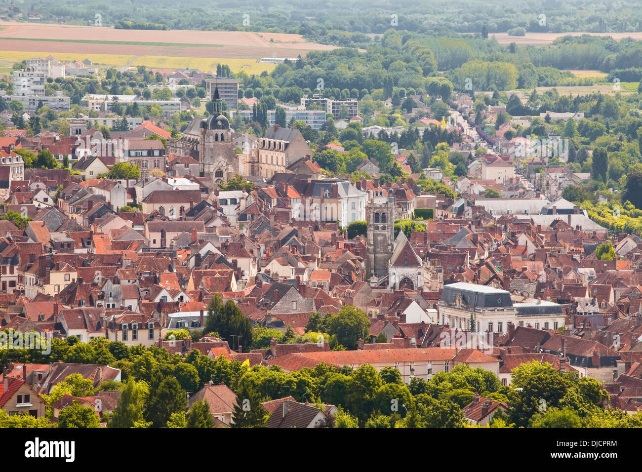 La città di Joigny in Borgogna, Francia. Foto Stock