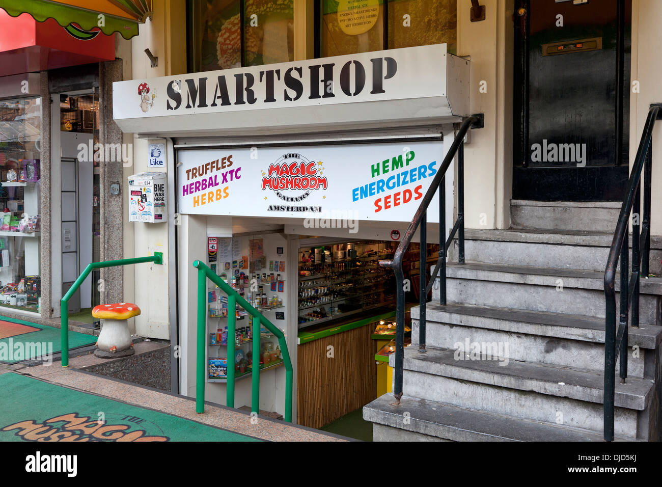 Finestra di un Smartshop in Amsterdam, Paesi Bassi Foto Stock