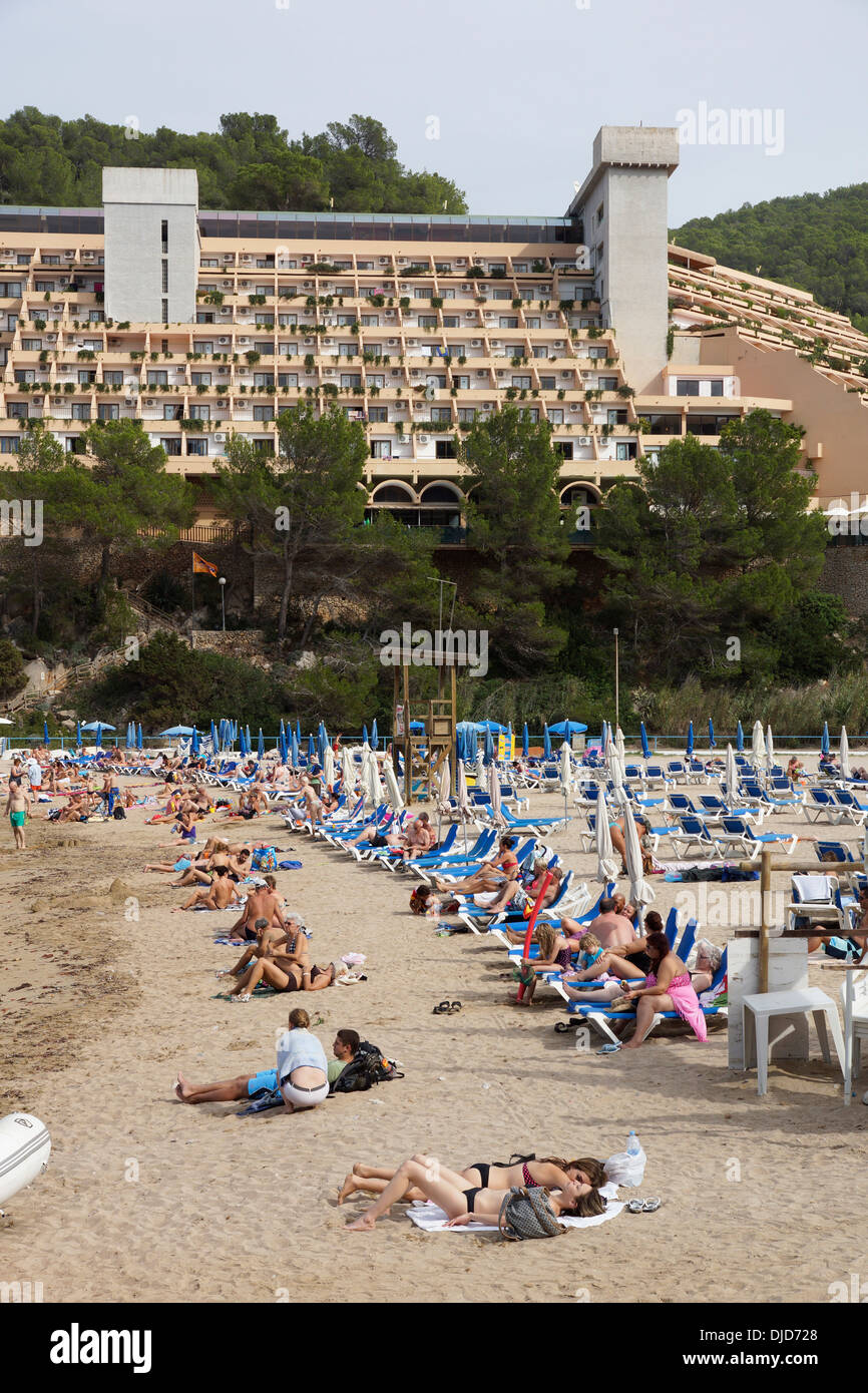 Spiaggia a port de Sant Miguel, Sant Joan de Labritja, ibiza, Spagna Foto Stock