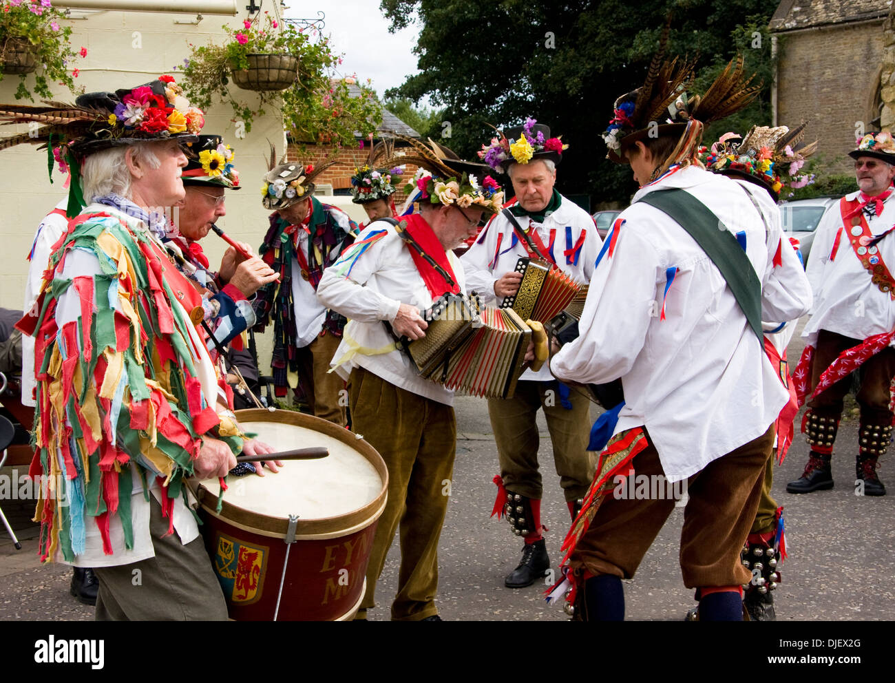 Tradizionale uomini Morris, Oxfordshire, Inghilterra Foto Stock