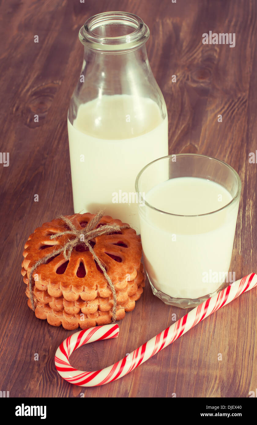 Cookie con latte per Santa Foto Stock