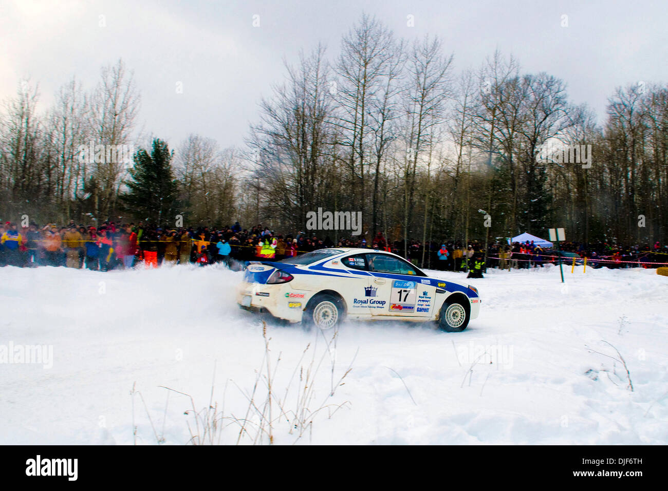 Jan 26, 2008 - Atlanta, Michigan, Stati Uniti d'America - i vincitori finali del 2008 Rally America Sno Drift rally racing in Atlanta Michigan. #17 Hyundai Tiburon pilotato da driver canadese Antoine L'Estage e Nathalie Richard. (Credito Immagine: © David Bailey/ZUMA Press) Foto Stock