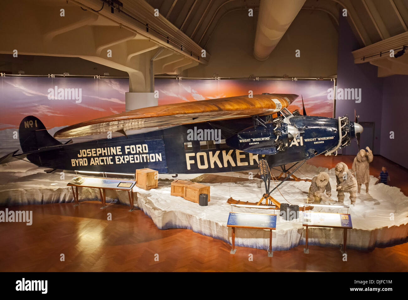 Dearborn, Michigan - il 1925 il Fokker F-VII Trimotor in mostra presso il Museo di Henry Ford. Foto Stock
