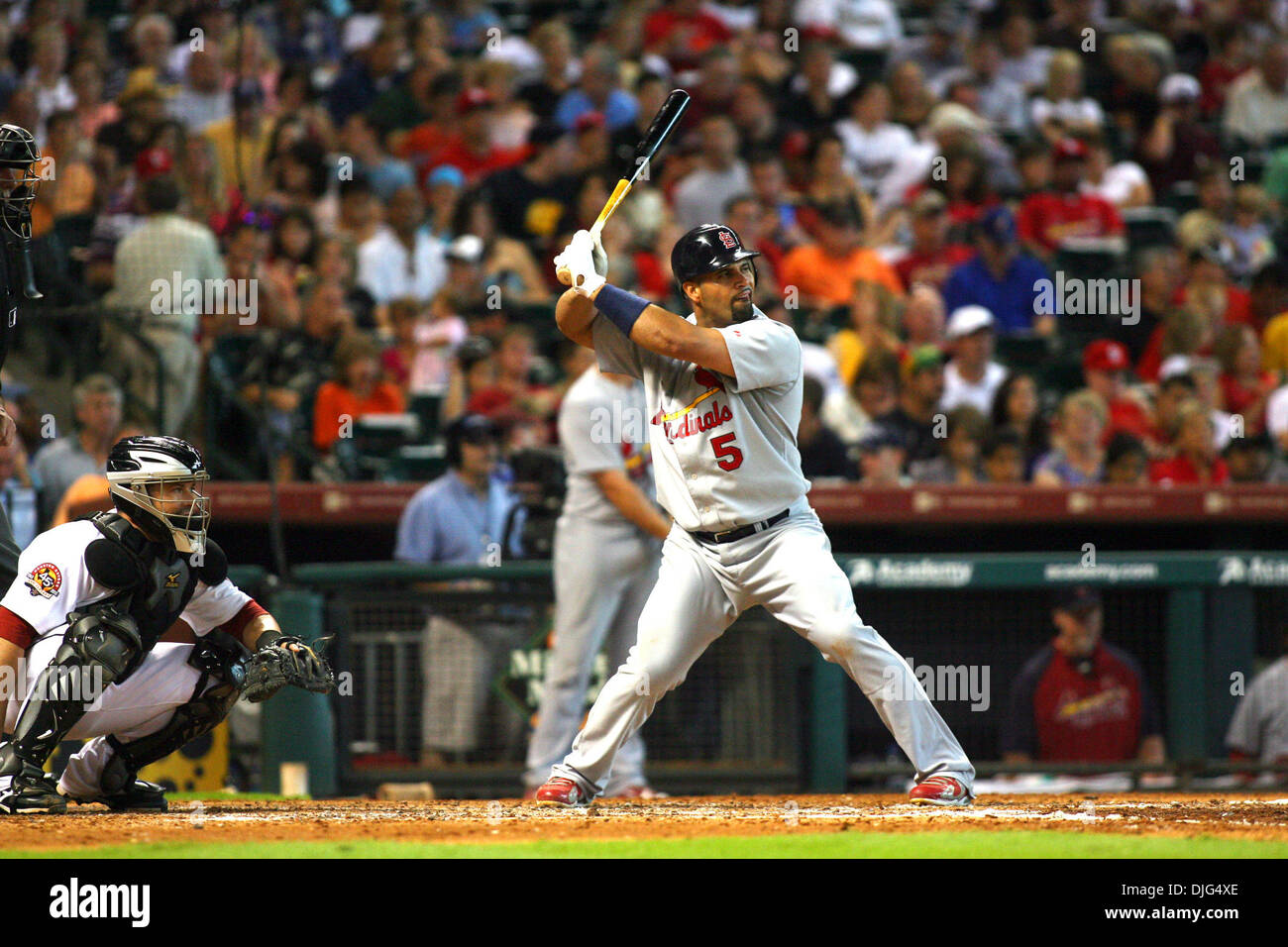 Luglio 10, 2010 - Houston, Texas, Stati Uniti d'America - 10 Luglio 2010: St. Louis Cardinals primo baseman Albert Pujols (5) Battere nel nono inning. Houston Astros sconfitto il St. Louis Cardinals 4 - 1 al Minute Maid Park, Houston, Texas..Mandatory Credit: Luis Leyva/Southcreek globale di credito (Immagine: © Southcreek globale/ZUMApress.com) Foto Stock