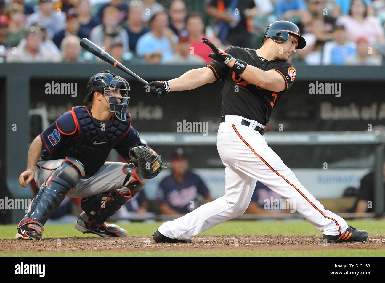 Luglio 23, 2010 - Baltimore, Maryland, Stati Uniti d'America - 23 Luglio 2010: Baltimore Orioles designato hitter Luca Scott (30) oscilla in un passo durante il terzo inning di venerdì notte di gioco contro il Minnesota Twins a Camden Yards a Baltimora, MD...credito obbligatorio: Russell Tracy / Southcreek globale. (Credito Immagine: Â© Southcreek globale/ZUMApress.com) Foto Stock