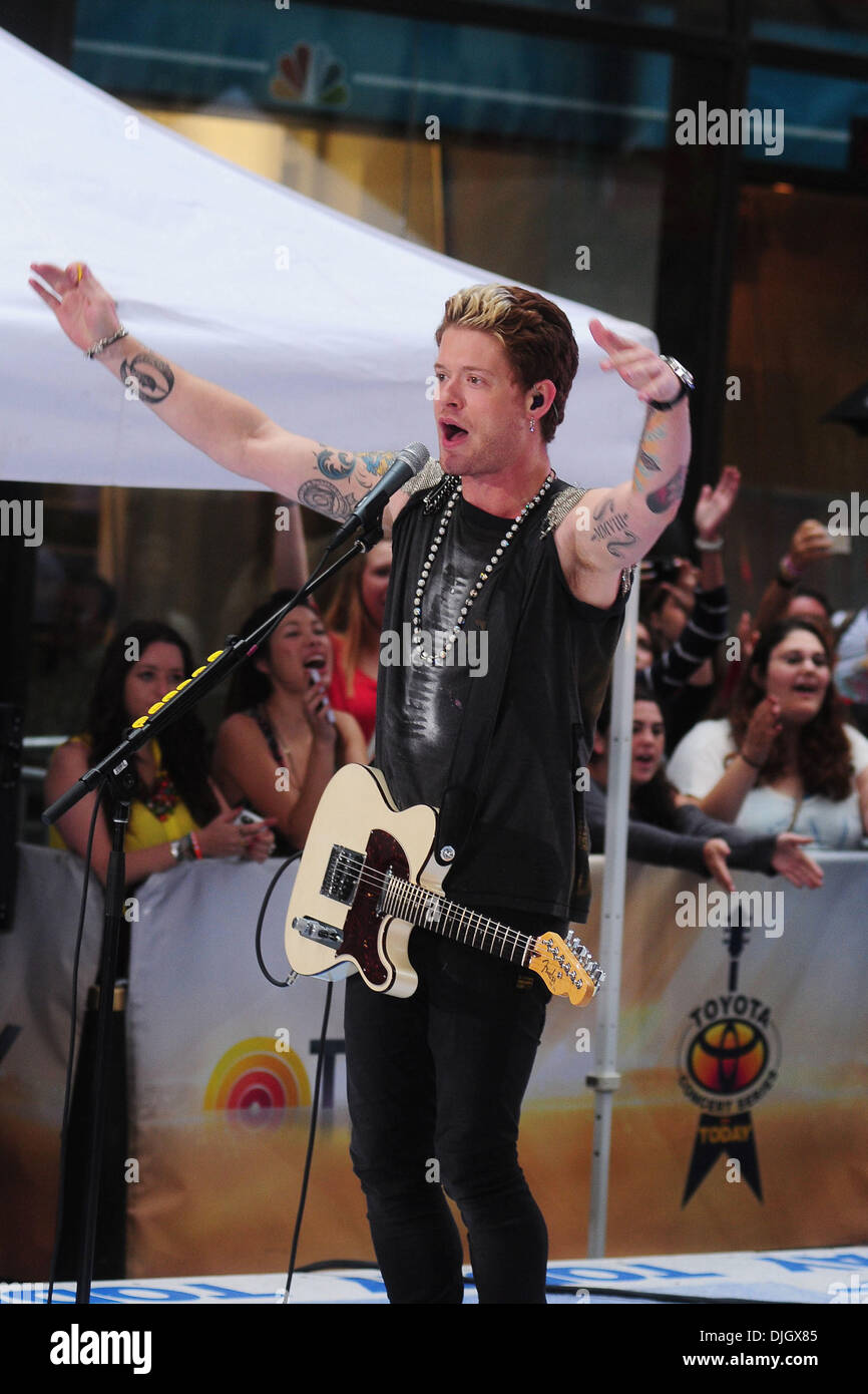 Hot chelle rae Rockefeller Center, ny. 07-20-2012 foto di - dan jackman x x © 2012 Foto Stock