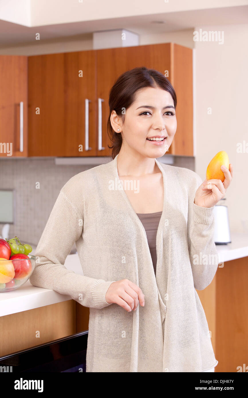 Donna orientale è uno stile di vita informale Foto Stock