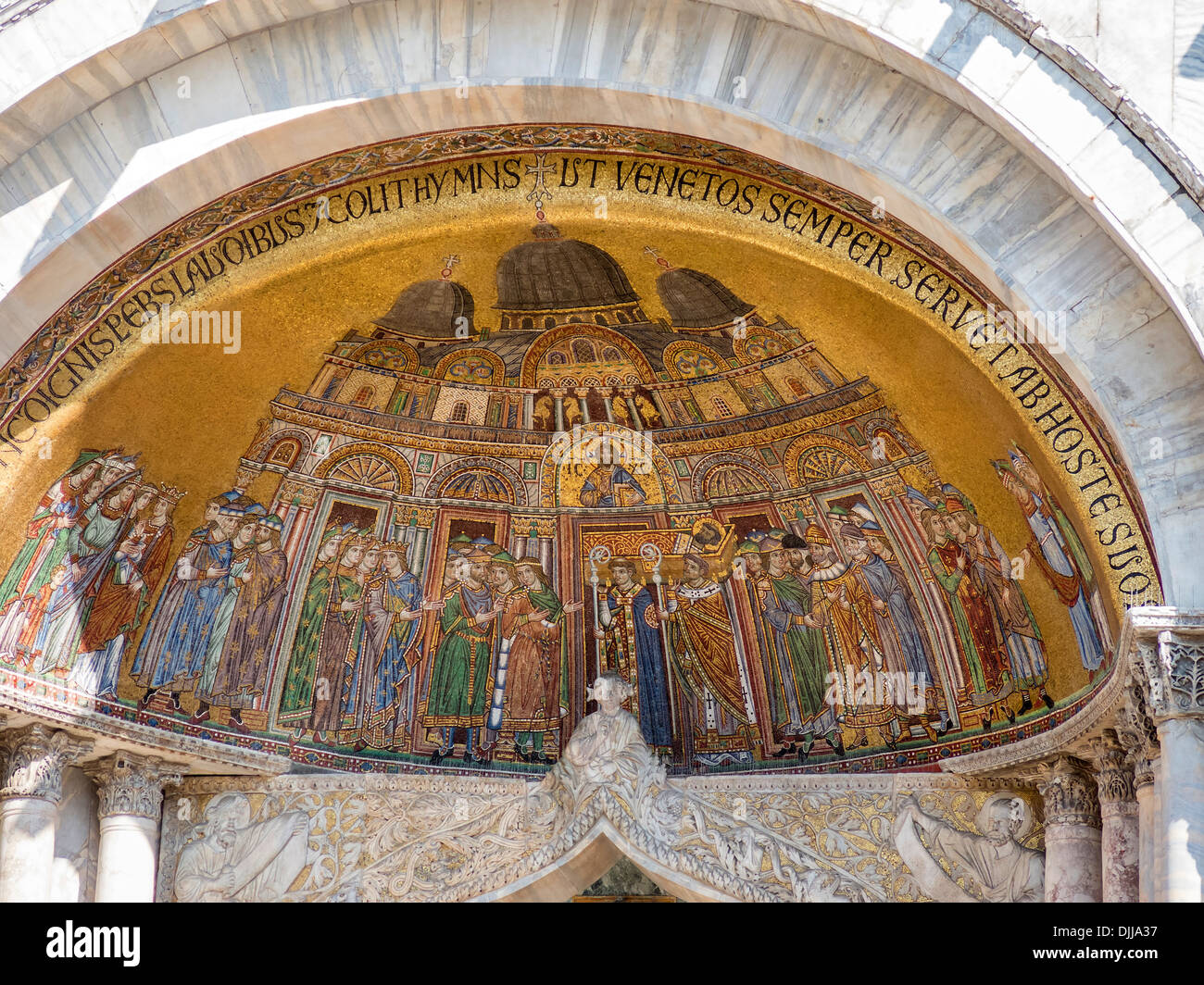Golden religiosi dettaglio mosaico, Basilica di San Marco, Venezia, Italia Foto Stock