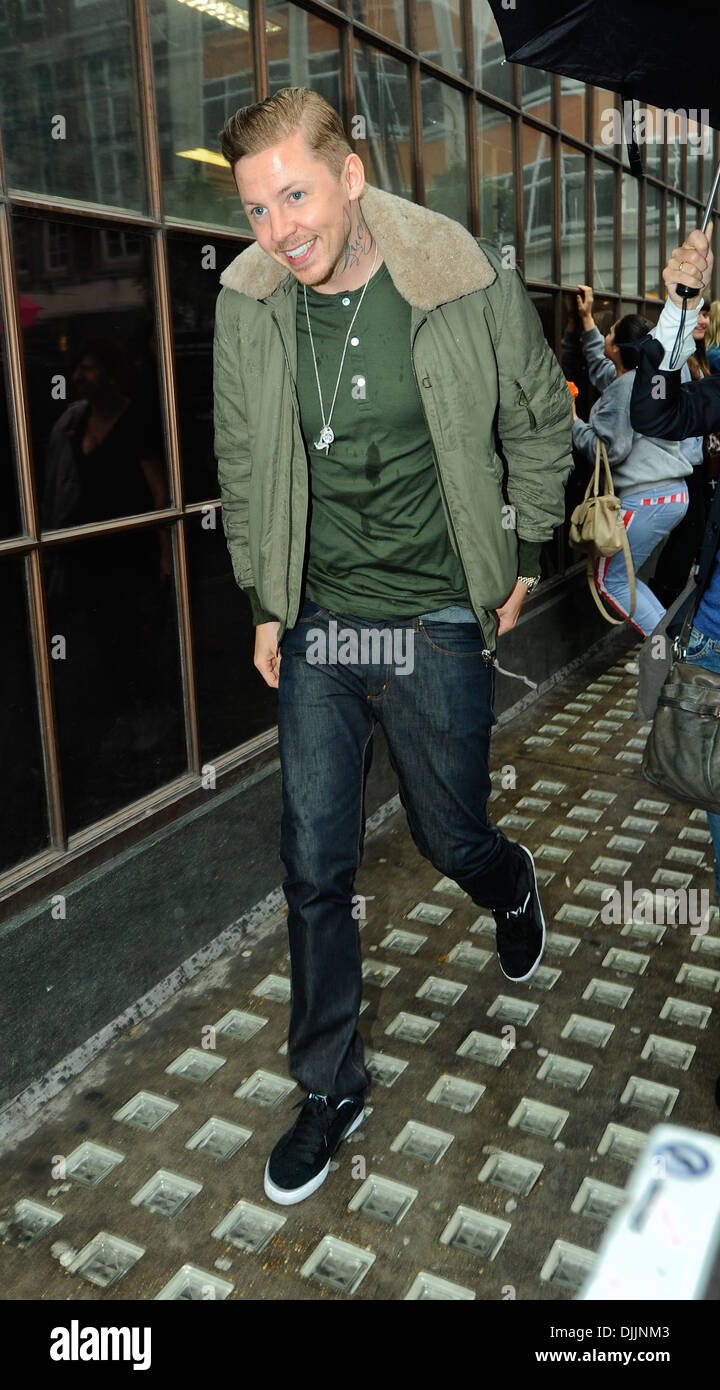 Il Professor verde arriva in corrispondenza della BBC Radio One Studios di Londra - Inghilterra - 07.06.12 Foto Stock