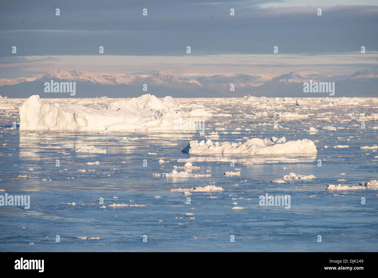 Bella iceberg nella baia di Disko Groenlandia intorno a Ilulissat Foto Stock