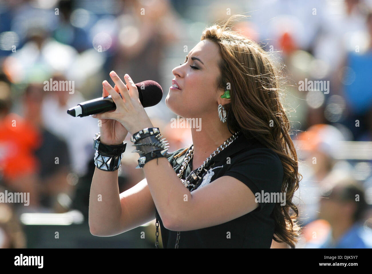 Il 29 agosto 2010 - Queens, a New York, Stati Uniti d'America - 28 August 2010: cantanti Demi Lovato e Joe Jonas presso la Arthur Ashe Kid's Day 2010 US Open al USTA Billie Jean King National Tennis Center Queens, a New York (credito Immagine: © Aaron Gilbert Southcreek/Global/ZUMApress.com) Foto Stock