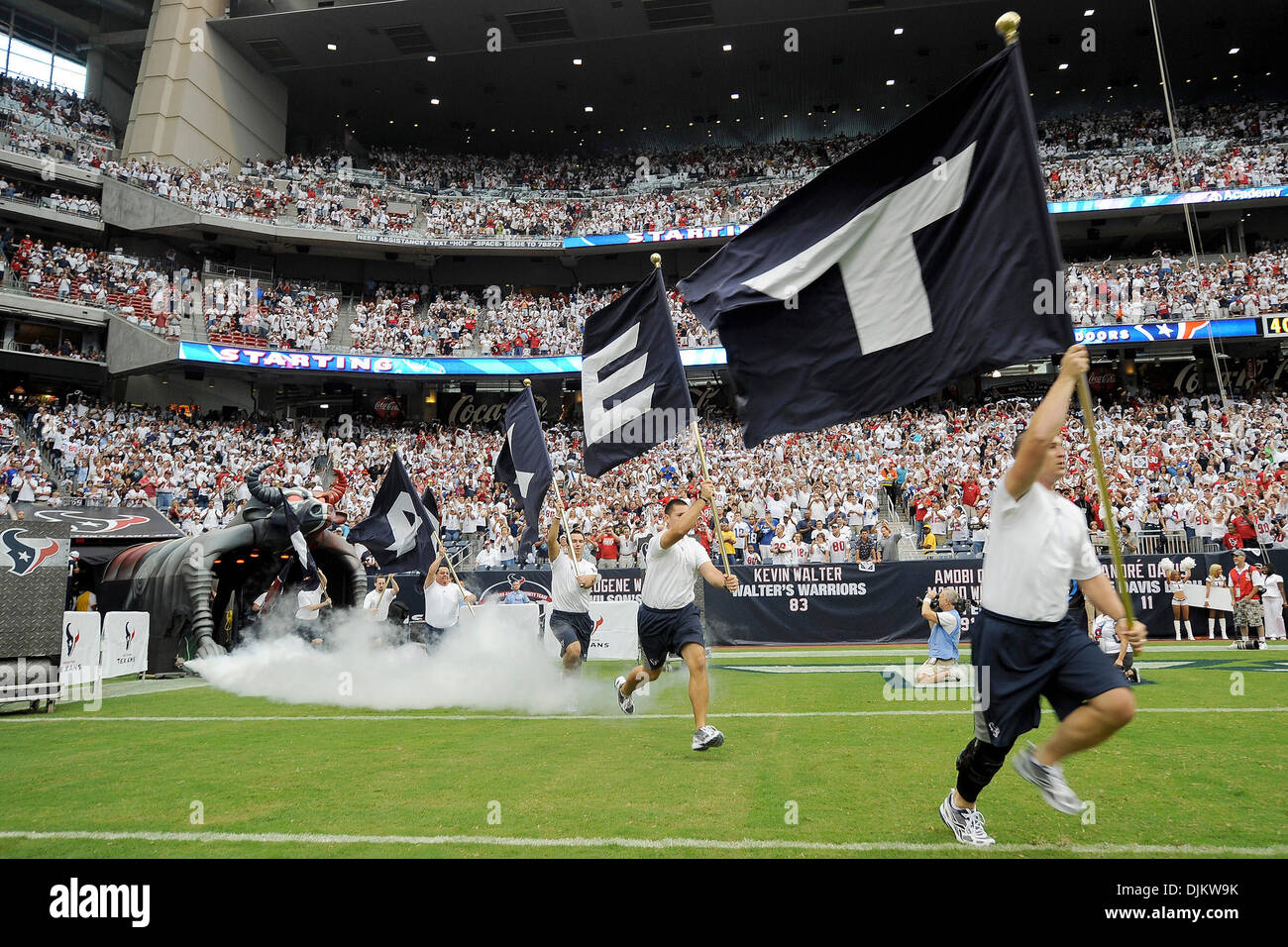 Sett. 12, 2010 - Houston, Texas, Stati Uniti d'America - Houston Texans aprirono la loro stagione 2010 con un gioco contro Indianapolis Colts. I Texans sconfitto i Colts 34-24. (Credito Immagine: © Jerome Miron/Southcreek globale/ZUMApress.com) Foto Stock