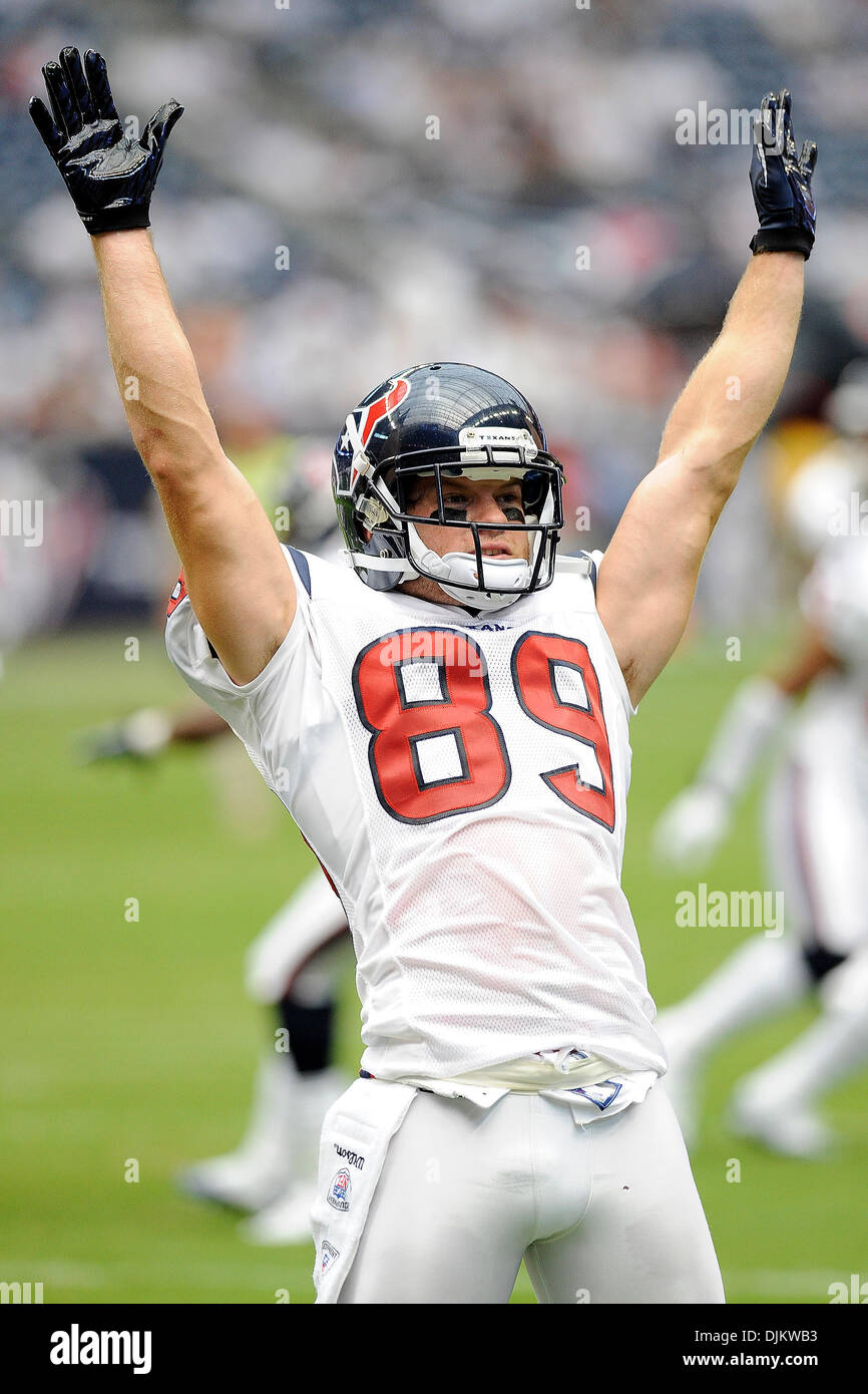 Sett. 12, 2010 - Houston, Texas, Stati Uniti d'America - Houston Texans wide receiver David Anderson (89) pratiche la sua celebrazione prima che il gioco tra la Houston Texans e Indianapolis Colts. I Texans sconfitto i Colts 34-24. (Credito Immagine: © Jerome Miron/Southcreek globale/ZUMApress.com) Foto Stock