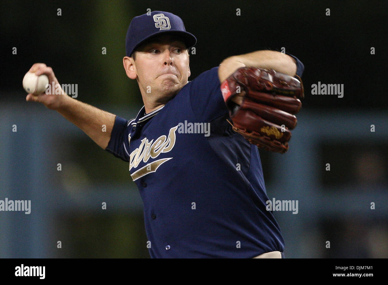 Sett. 22, 2010 - Los Angeles, California, Stati Uniti d'America - San Diego Padres brocca (#46) TIM STAUFFER piazzole durante la Padres vs. Dodgers game al Dodgers Stadium. La Padres è andato alla sconfitta dei Dodgers con un punteggio finale di 3-1. (Credito Immagine: © Brandon Parry/Southcreek globale/ZUMApress.com) Foto Stock