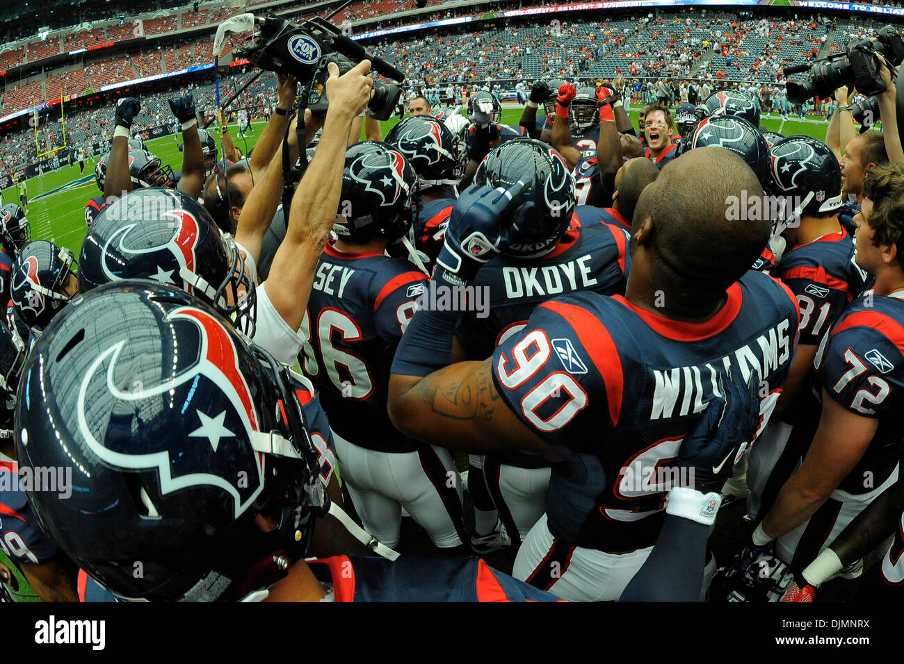 Sett. 26, 2010 - Houston, Texas, Stati Uniti d'America - Houston Texans preparare per il gioco tra i Texans di Houston e Dallas Cowboys. Il cowboy sconfitto i Texans 27-13. (Credito Immagine: © Jerome Miron/Southcreek globale/ZUMApress.com) Foto Stock