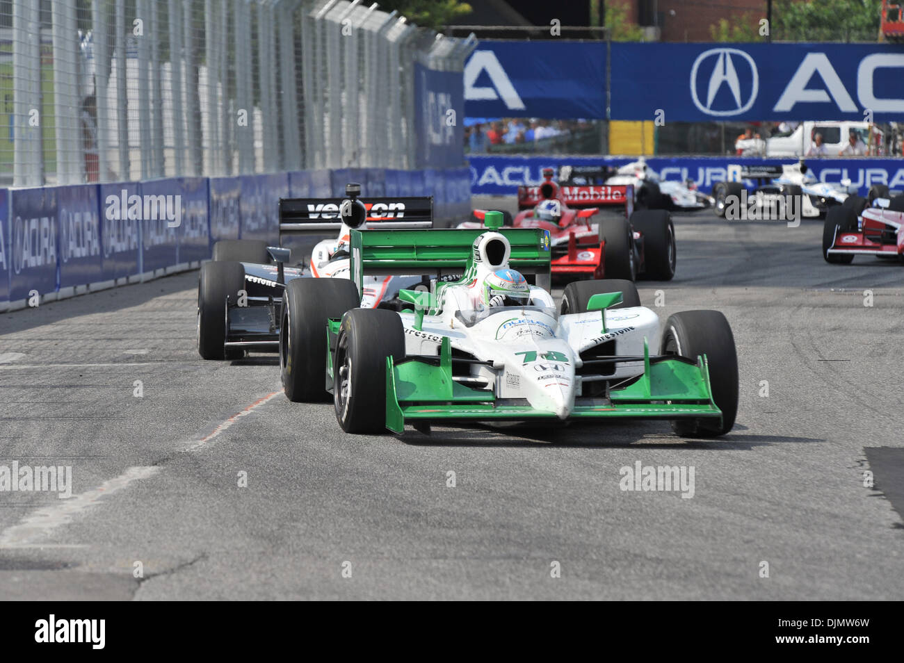 Luglio 10, 2010 - Toronto, Ontario, Canada - Simona De Silvestro conduce un pacco in giro 9 alla Honda Indy Toronto (credito Immagine: © Steve Dormer Southcreek/Global/ZUMAPRESS.com) Foto Stock