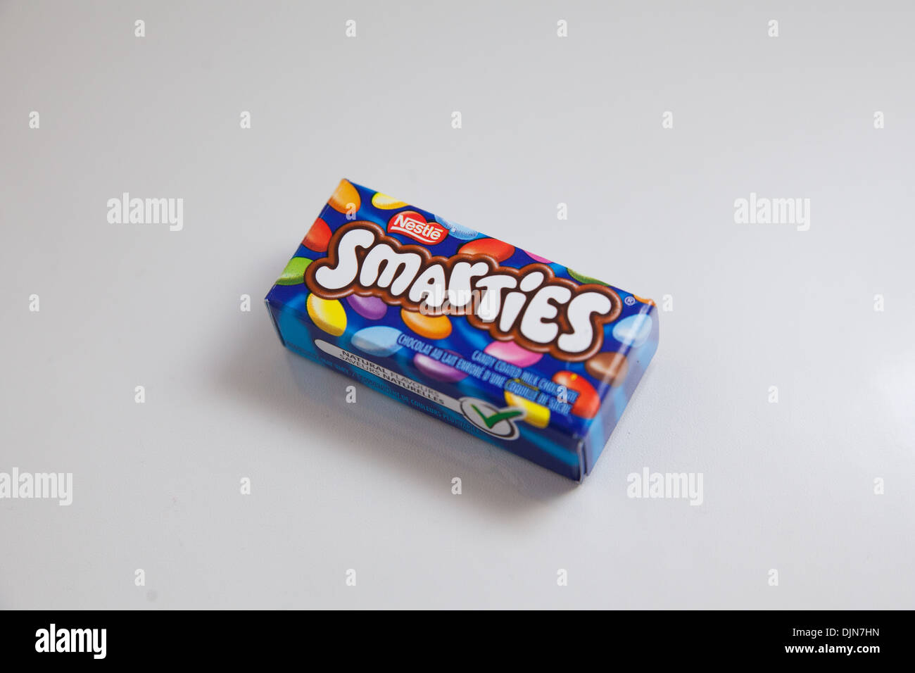 Mini smarties immagini e fotografie stock ad alta risoluzione - Alamy