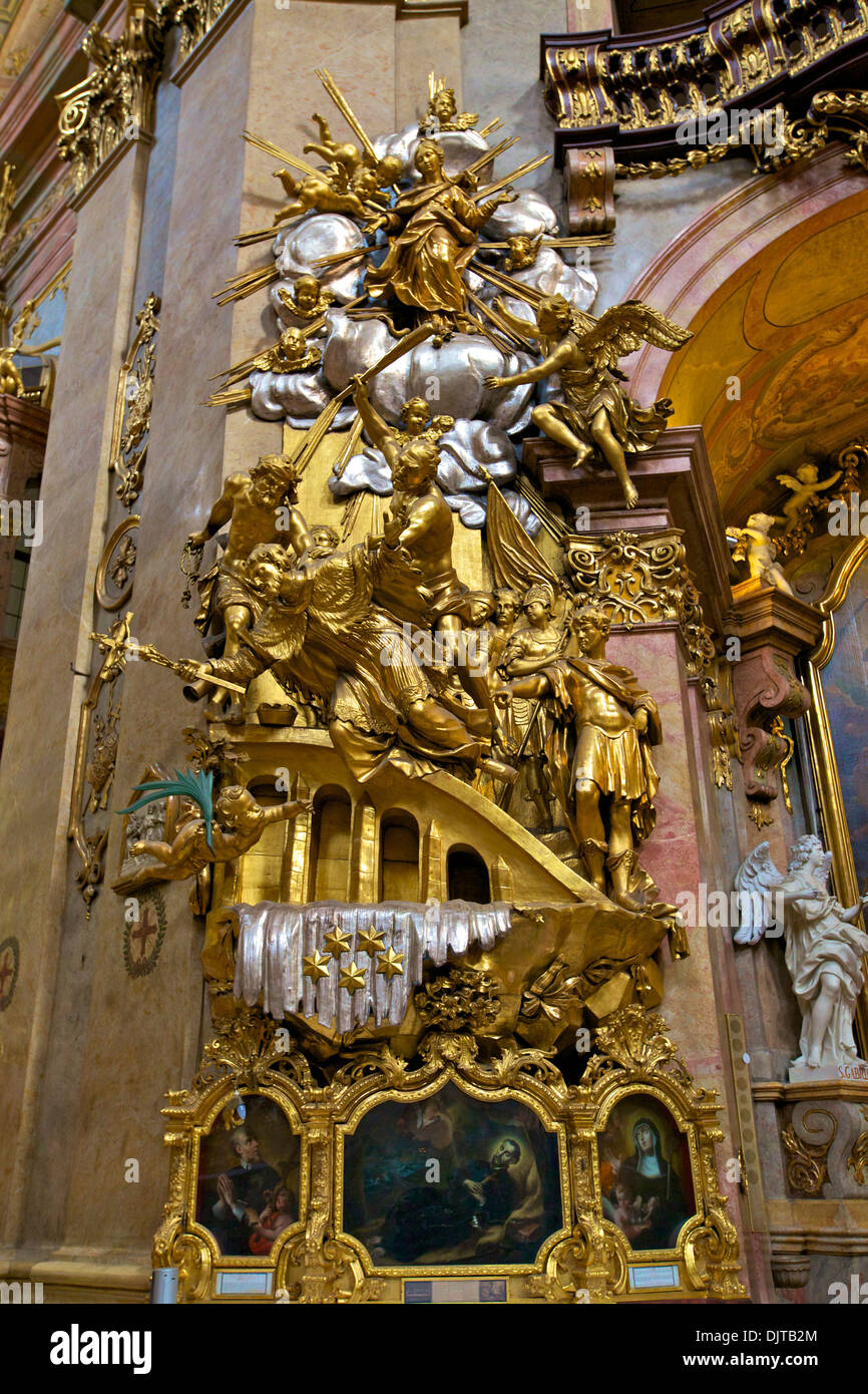 Interno della chiesa di San Pietro, Vienna, Austria, Europa Centrale Foto Stock