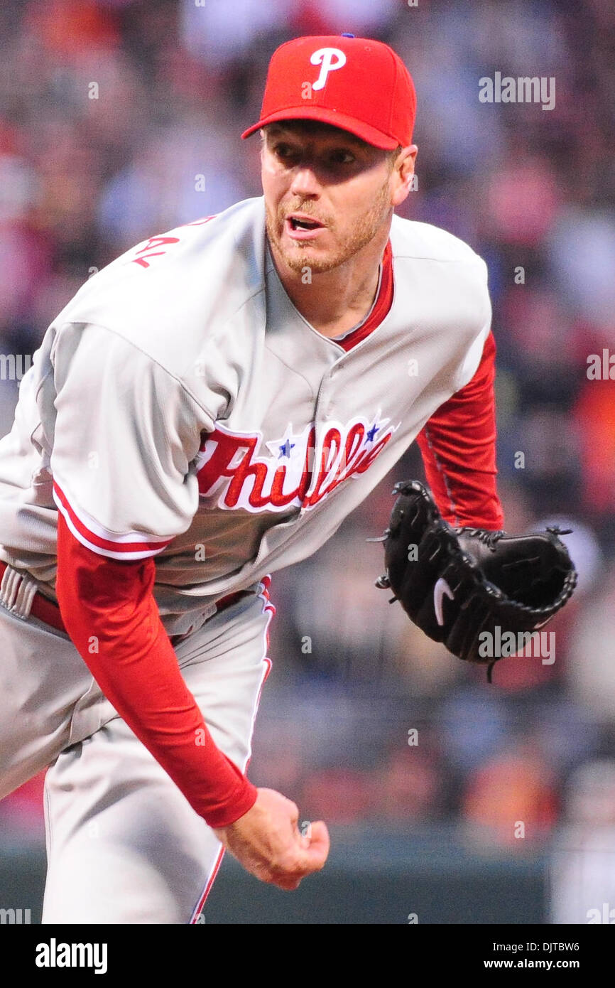 San Francisco, CA: Roy Halladay (34) genera un passo per il Phillies. I Giganti ha vinto il gioco 5-1. (Credito Immagine: © Charles Herskowitz/Southcreek globale/ZUMApress.com) Foto Stock