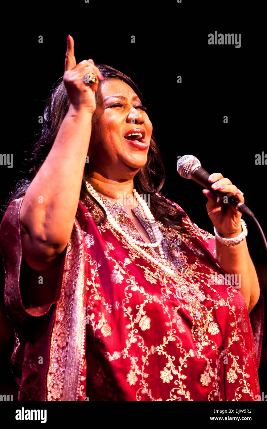 Regina del Soul, Aretha Franklin, suona dal vivo presso il National Art Center di Ottawa, Ontario, Canada. (Credito Immagine: © Leon Svizz/Southcreek globale/ZUMApress.com) Foto Stock