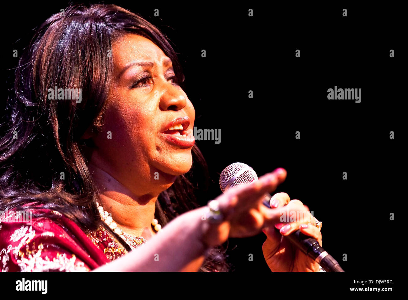 Regina del Soul, Aretha Franklin, suona dal vivo presso il National Art Center di Ottawa, Ontario, Canada. (Credito Immagine: © Leon Svizz/Southcreek globale/ZUMApress.com) Foto Stock