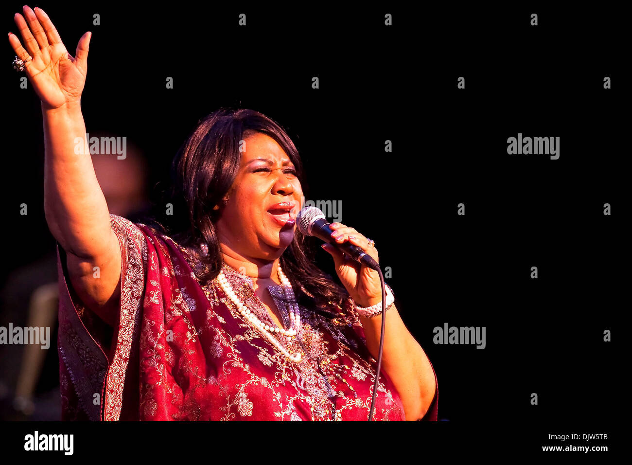 Regina del Soul, Aretha Franklin, suona dal vivo presso il National Art Center di Ottawa, Ontario, Canada. (Credito Immagine: © Leon Svizz/Southcreek globale/ZUMApress.com) Foto Stock