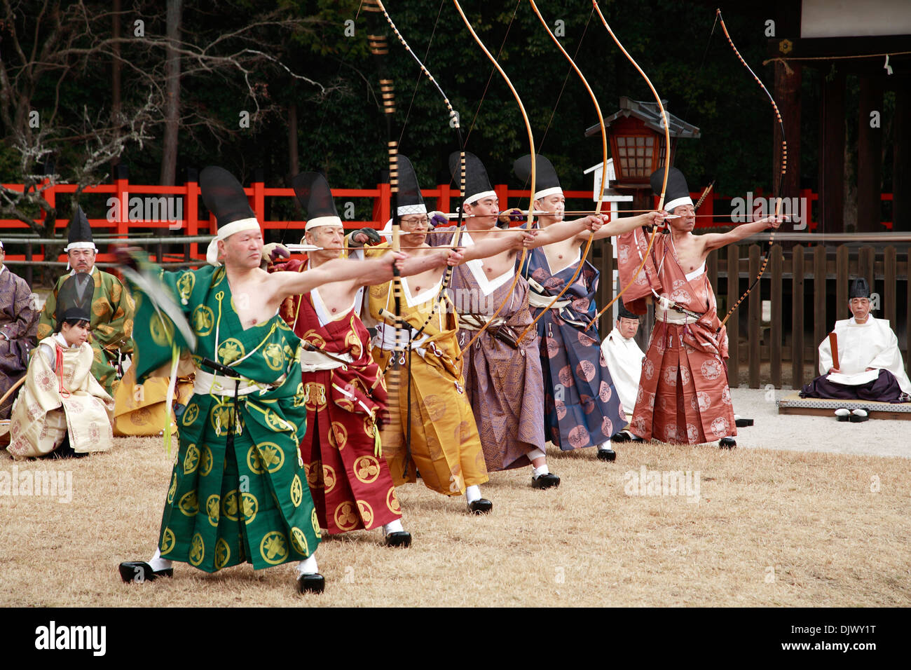 Giappone, Kansai, Kyoto, Musha Shinji cerimonia di tiro con l'arco Foto Stock