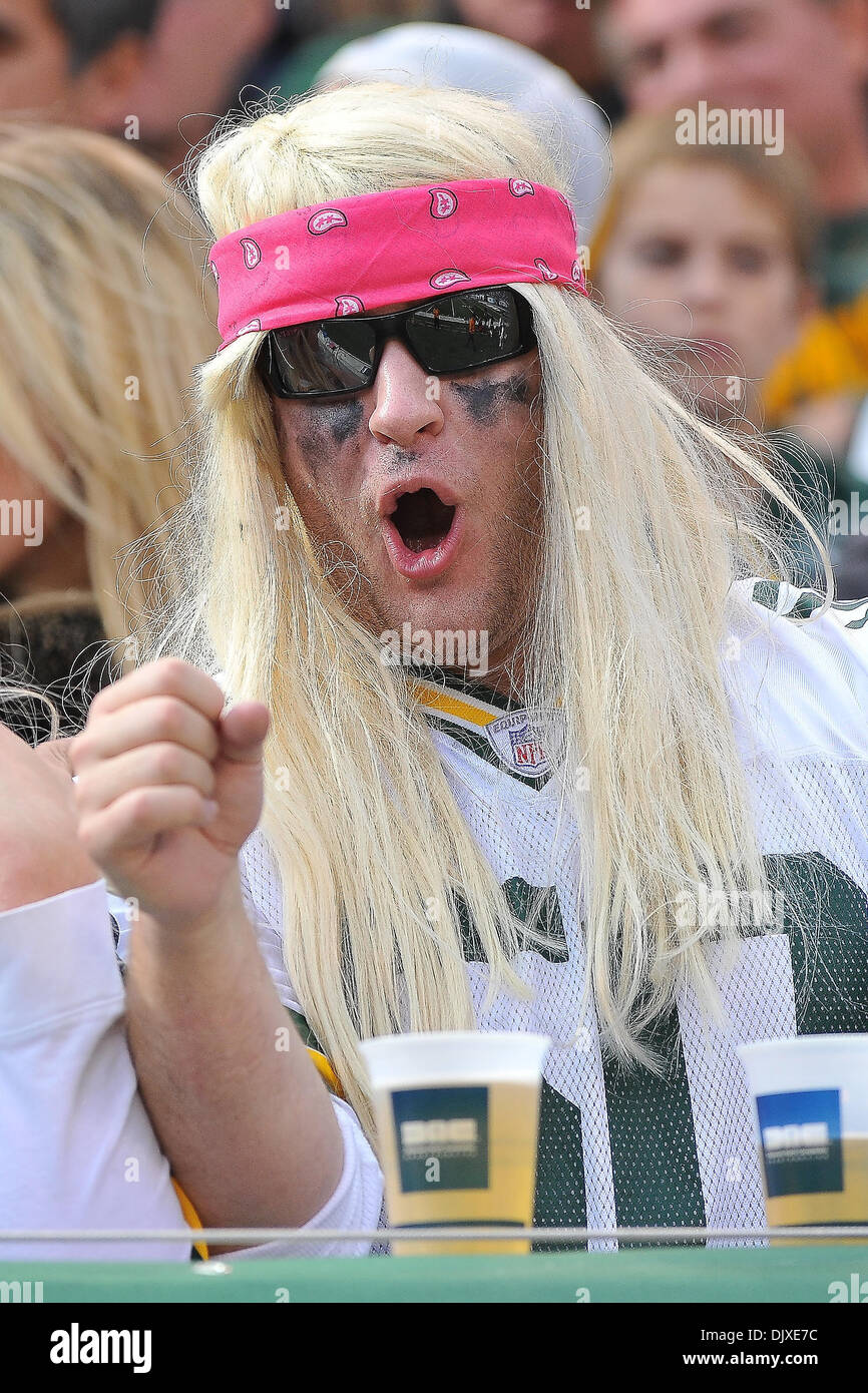 Ottobre 31, 2010 - East Rutherford, New Jersey, Stati Uniti d'America - Confezionatrici fans in costume di Halloween presso il nuovo Meadowlands Stadium di East Rutherford in New Jersey (credito Immagine: © Brooks von Arx/Southcreek globale/ZUMApress.com) Foto Stock