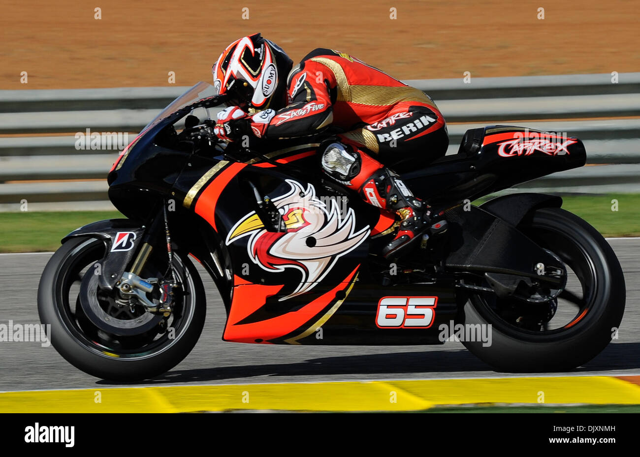 Nov. 10, 2010 - Valencia, RM, Italia - Valencia primo test MotoGP del 2011, il pilota italiano Loris Capirossi sulla sua nuova Ducati Pramac (credito Immagine: © Andrea Ranalli/Southcreek globale/ZUMApress.com) Foto Stock