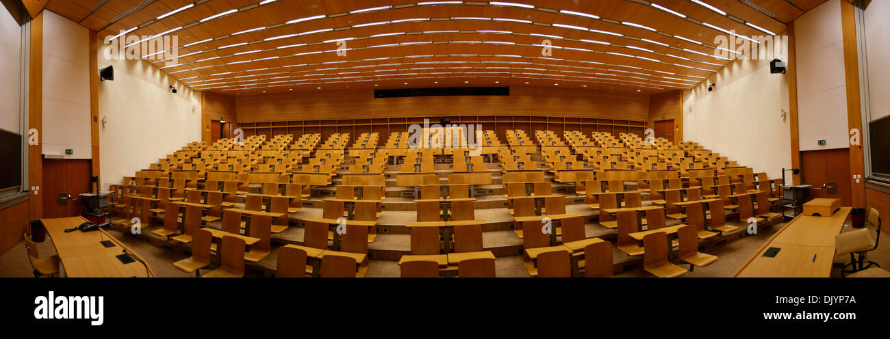 Svuotare sala conferenze presso l Istituto Federale di Tecnologia (ETH) di Zurigo, panorama Foto Stock